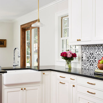 Shenandoah Terrace Kitchen & Bathroom