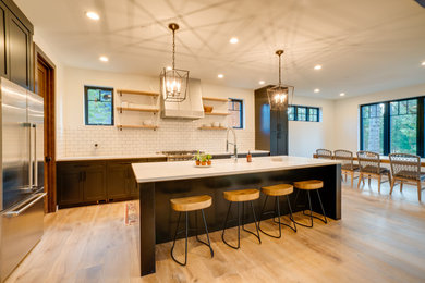 Kitchen photo in Seattle
