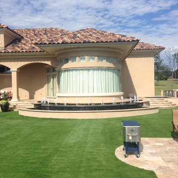 Backyard Landscapes with Artificial Grass