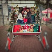 Larry Zhang's photo