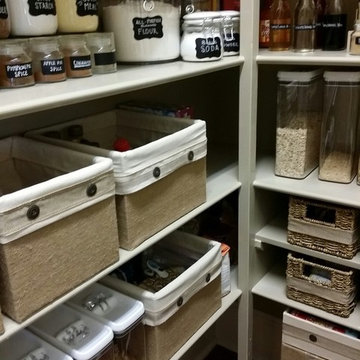 Crisp Canvas Pantry - Weddington