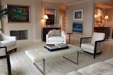 This is an example of a transitional living room in Little Rock.