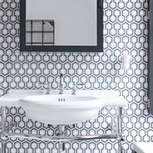 black and white wallpaper