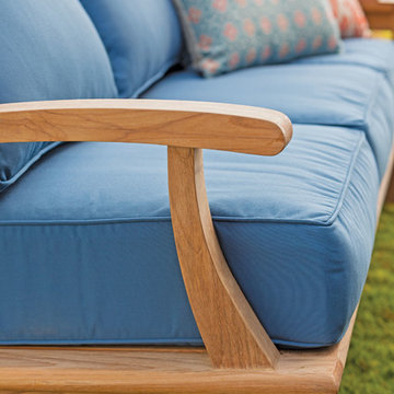 Veranda Seating: A Closer Look