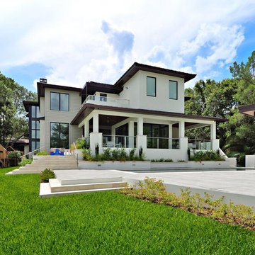 *2016 SEBC AURORA AWARD WINNER* Warm Contemporary Home in Saint Petersburg, FL
