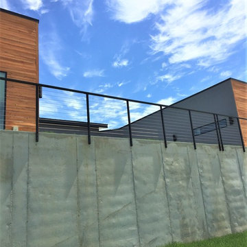 www.ModernDeckRailings.com
