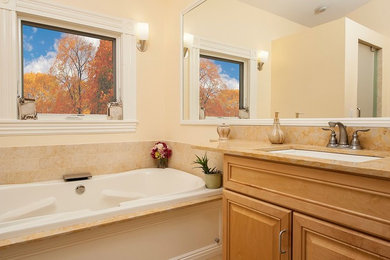 Example of a bathroom design in Boston