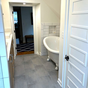 Glenn Circle Master Bath