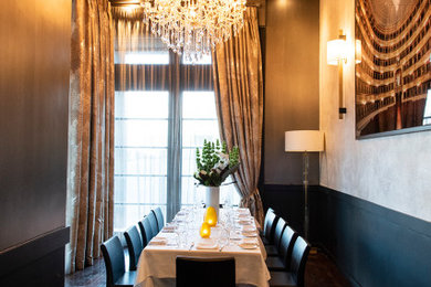 Dining room - eclectic dining room idea in New York
