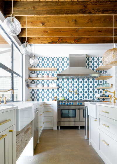 Farmhouse Kitchen by Leonid Furmansky Architectural Photographer