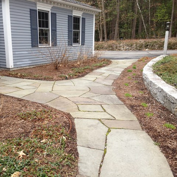 Irregular Bluestone Walkway