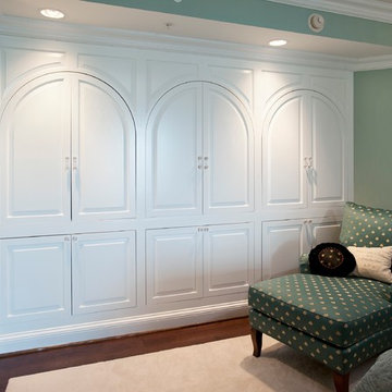 Fireplace Mantles & Custom Millwork