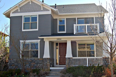 Example of an arts and crafts blue exterior home design in Orlando