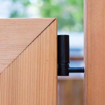 Stainless Steel Lag Pintle with strap hinge on wooden gate