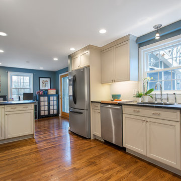 Boxborough Transitional Contemporary Kitchen