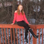 Ryann Pifer's photo