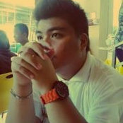 Ivan Lim's photo