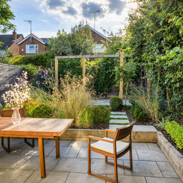 Stylish Woodford Garden Design