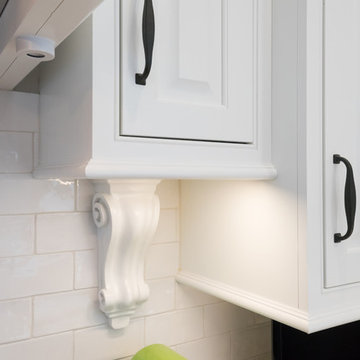 Bright Traditional Kitchen in Pipersville