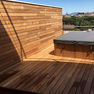 Mini piscina Fayber, decking teak naturale e sauna finlandese