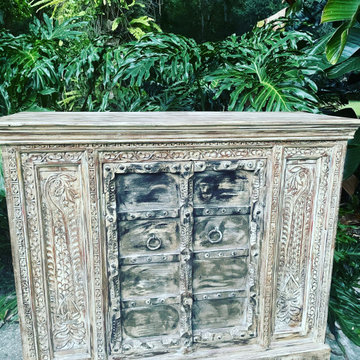 Antiques Updated Historic Home