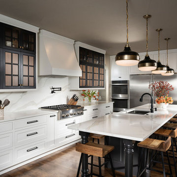 Rivers Edge Traditional Kitchen