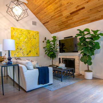Modern Beach Cottage
