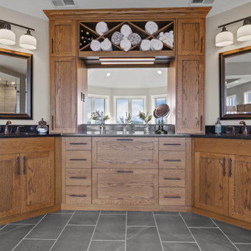 Can we spend all day in this bathroom?