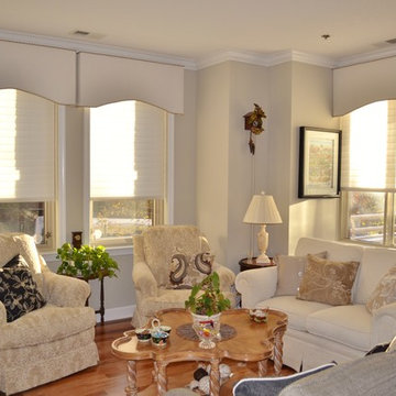 Living Room/Dining Room w/ White Cornices