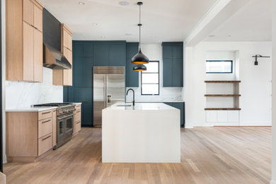 Inspiration for a contemporary kitchen remodel in Charlotte