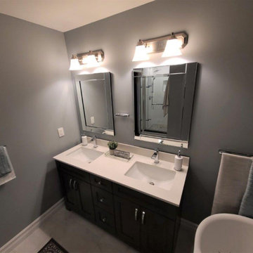 Porchlight Road Principal Bathroom