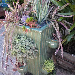Tall SQ, Strawberry - Home Decor