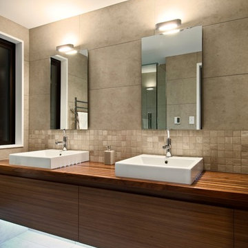 Lowry Bay Interior