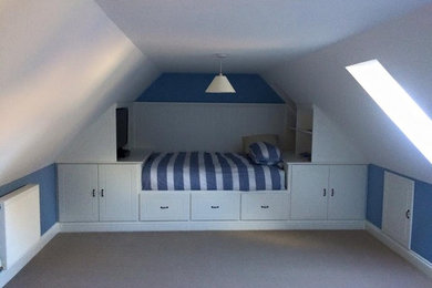 Cette image montre une maison minimaliste.