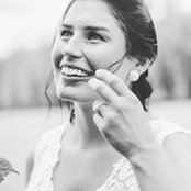 Caitlin Burns's photo