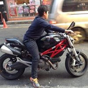Jong Lee's photo