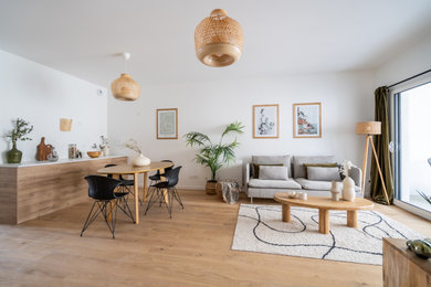 Exemple d'une chambre d'enfant moderne.