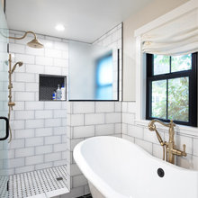 Modern Farmhouse Bathroom