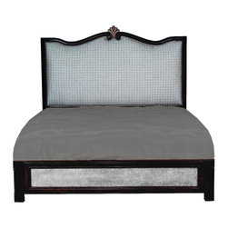 GILANI - Shell Bed - Beds
