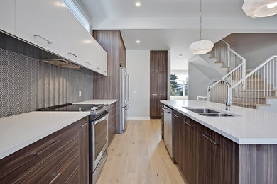 Kitchen photo in Calgary