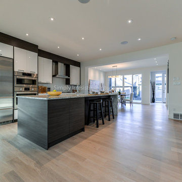 Stunning new build near Whyte Avenue