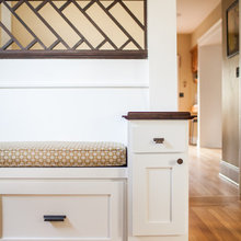 Foyer shoe unit
