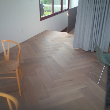 Wide Herringbone West End Home
