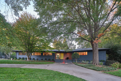 Design ideas for a midcentury exterior in Charlotte.