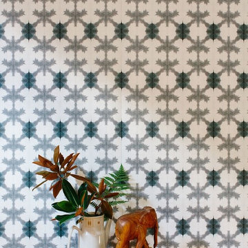 GEOMETRIC ROOMS