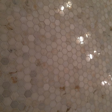 Spinnaker (Guest Bath 1)