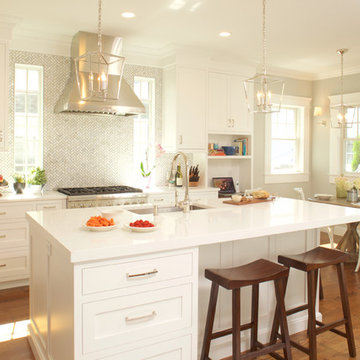 Perfectly sized beautiful and functional kitchen