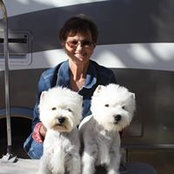 Joy Bruhls foto