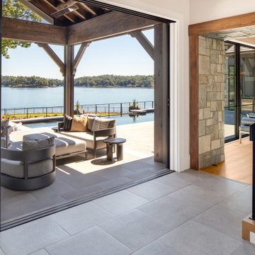 Contemporary Lakehouse at Lake Keowee