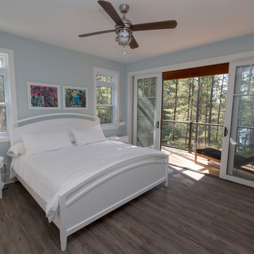 Gorgeous Kahshe Lake Custom Cottage - Enjoyed by Three Generations